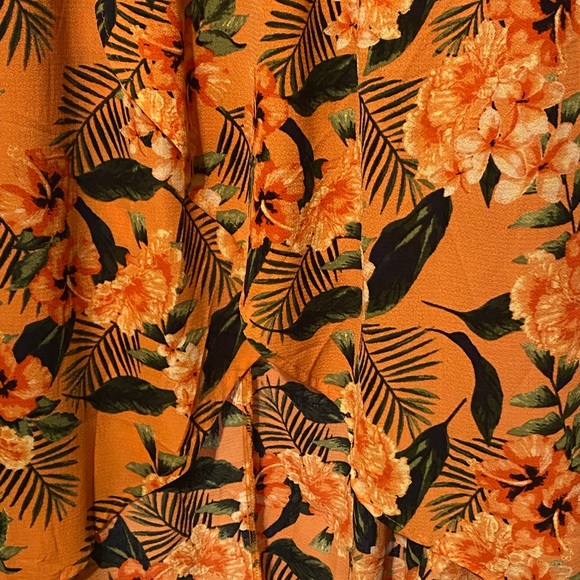 Off the shoulder dress - Picture 3 of 4